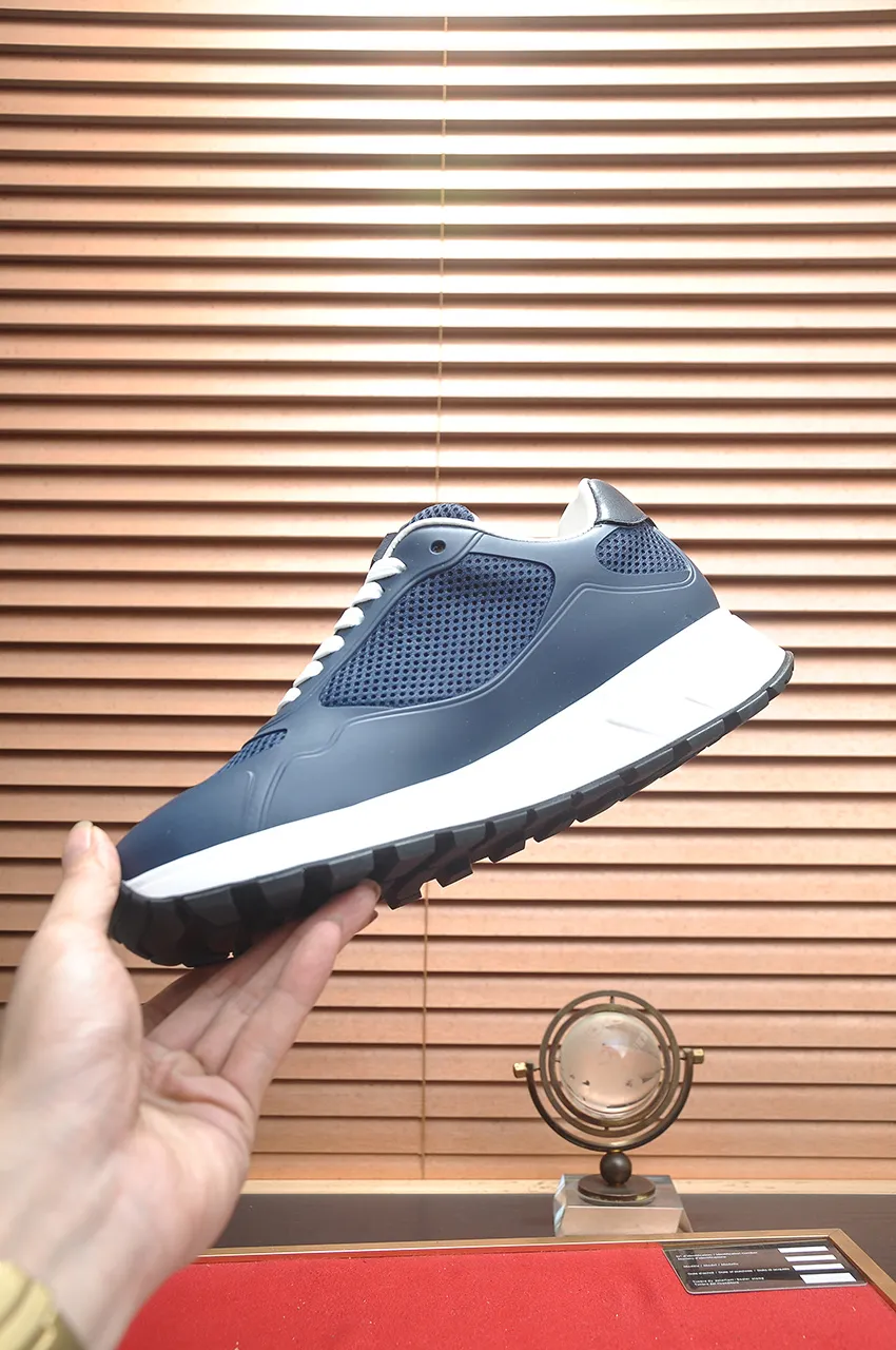 Men's shoes 💰580💶 [PRADA] Top original items, new seasonal styles, high-quality original items, top-grade high-mercerized cowhide combined with original breathable fabric + imported glue, imported stretch fabric inside with original cowhide feet, original thick outsole! Quality guaranteed! Code 38-45 (45 customized)
